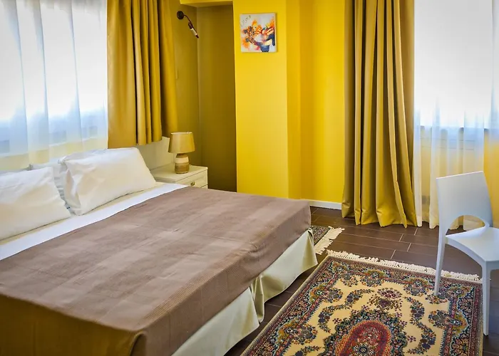 Гостевой дом Luisa And Breakfast 4*